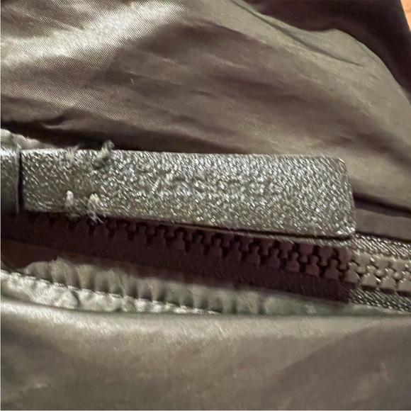 Mackage Perla green packable rain jacket with foldable hood - Picture 5 of 5